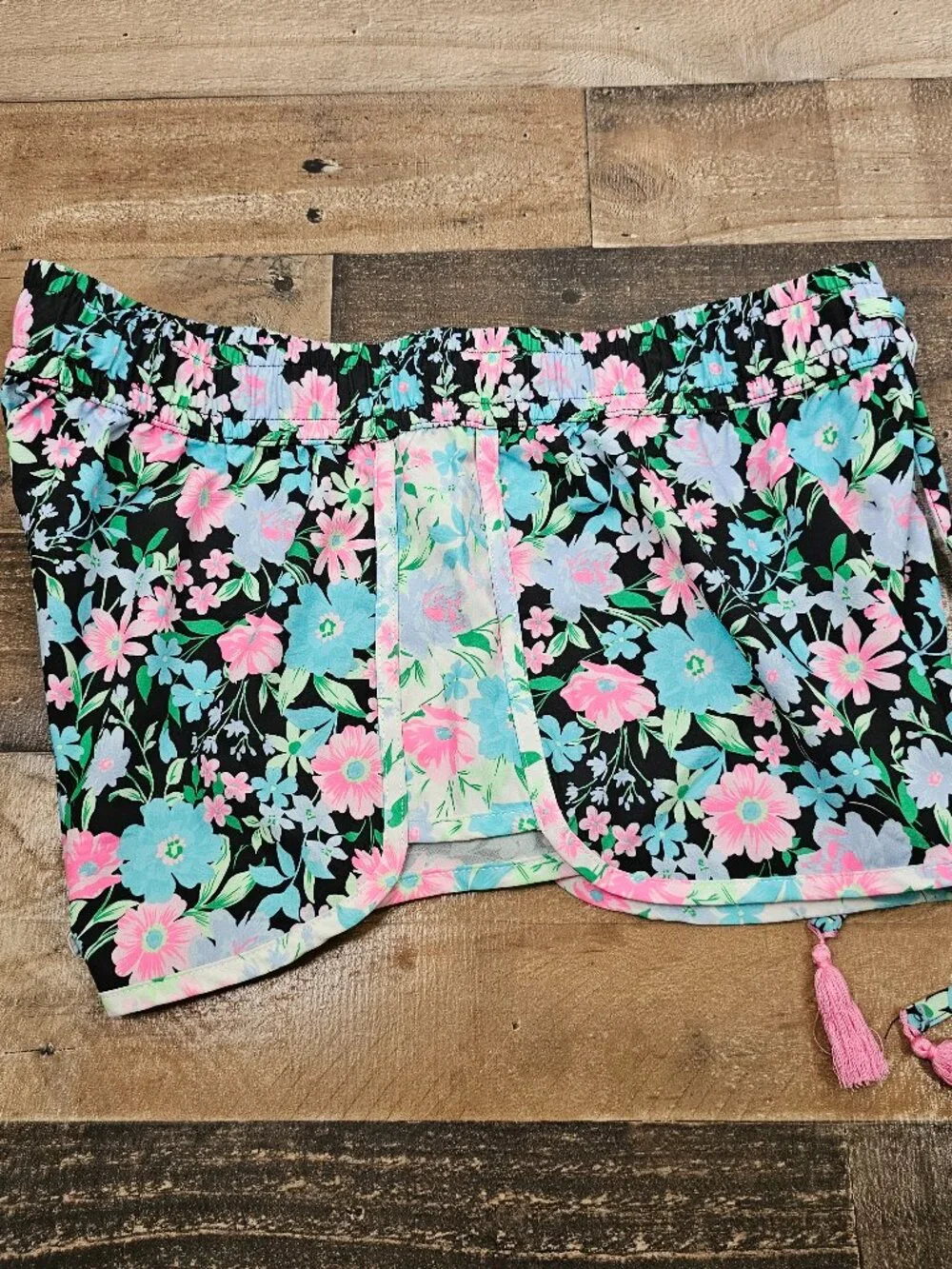Celebrity Pink Swim Floral Board Shorts Size L 11-13 Black Pink Blue